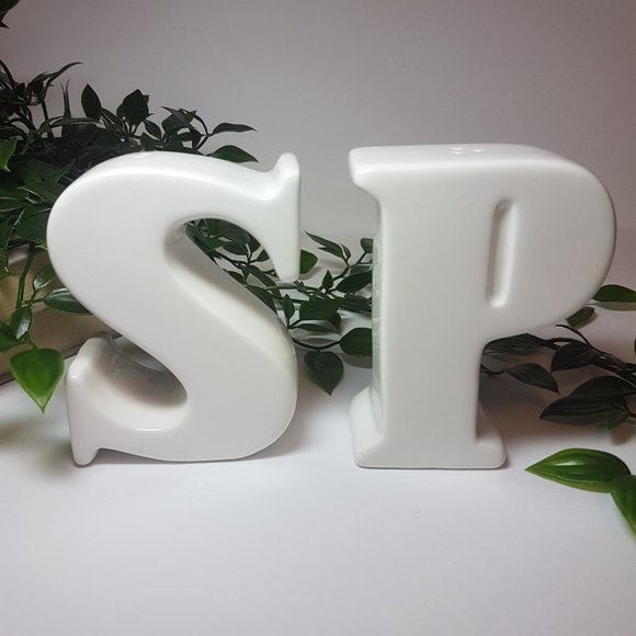Vintage Alphabet Letters Ceramic Salt and Pepper Shakers White - Picture 8 of 9